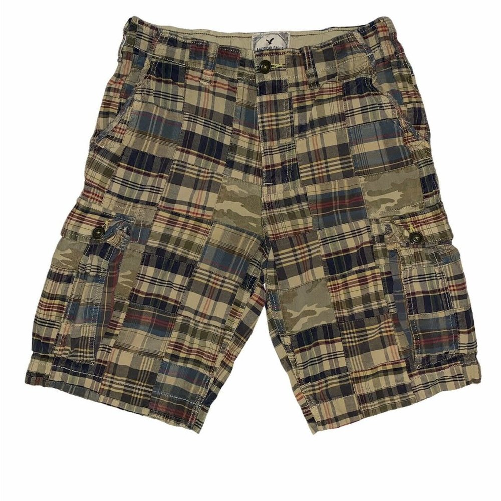 American Eagle 32 Mens Shorts Longer Length Patch